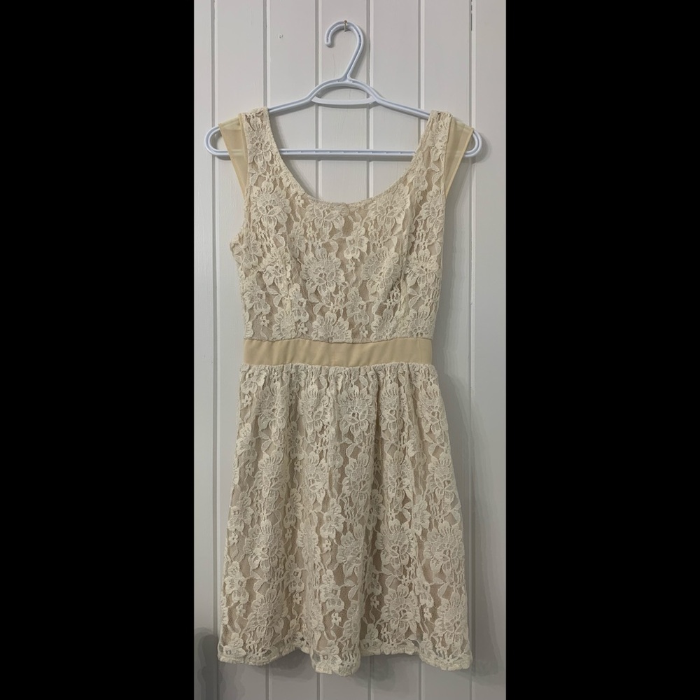 Like New American Eagle Lace Dress